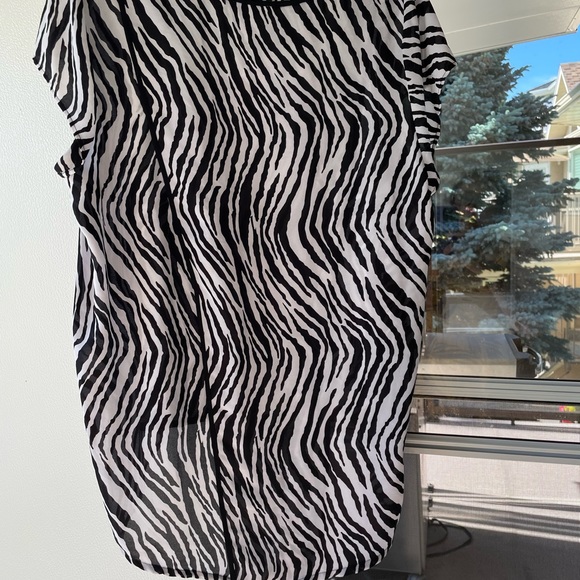 Zebra print tunic - Picture 4 of 4